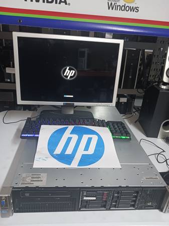 Server HP PROLIANT DL380e GEN8 With 64gb Ram memory - $175 (Kennedale TX)63471252255235123