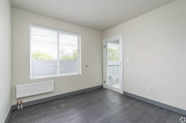 $1,760 / 3br - 741ft2 - Street Parking, Range / Oven (Electric), Dishwasher (1575 N Willis Blvd, Portland, OR)64038877537793124
