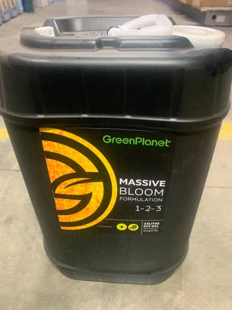 Massive Bloom Nutrients from Green Planet 6 1