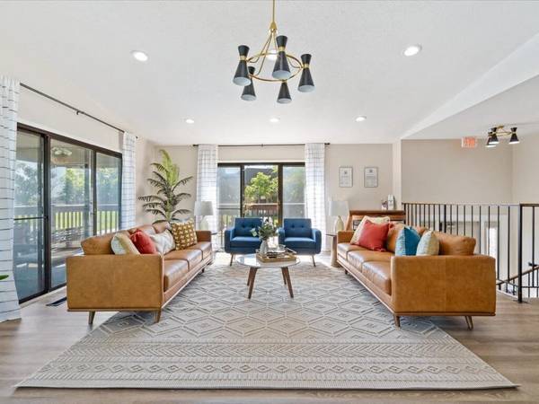 $925 / 2br - 960ft2 - Where Every Day Feels Like a Walk in the Park 🌳 (470 Quail Ct SW, Cedar Rapids, IA)63815083146883121