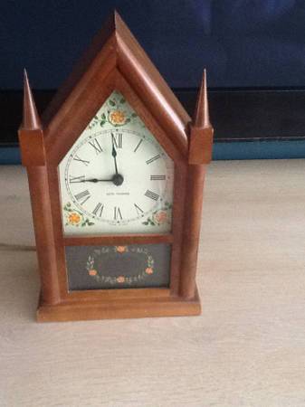 Clock, Seth Thomas Steeple electric solid Cherry 1