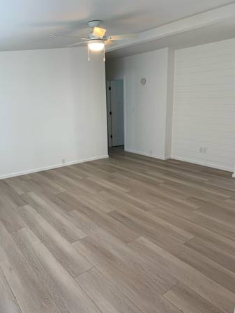 $2,200 / 3br - 1200ft2 - 3 bedroom 2 bath in town charlevoix for rent (Charlevoix)64037896138499124