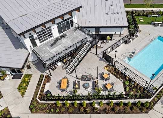 $2,495 / 2 habitaciones - 920 pies² - ¡¡Listo para mudarse! ¡$400 te mudas aquí!! ** (6th Ave)63929300400514123