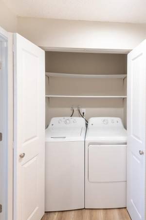 $1,607 / 1hab - 681ft2 - Chimenea de leña, espacioso, planos de piso abiertos (Puyallup)63850754095361121