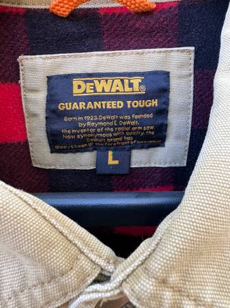 Dewalt Canvas Jacket w Red plaid flannel inside 1