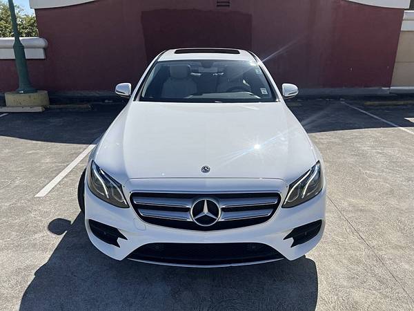 2018 Mercedes-Benz Clase E E 300 Sedán de 4 puertas - $23491,00 (hayward / castro valley)63473011149315123