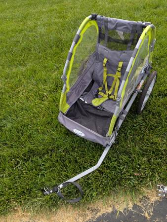 Bike trailer 1