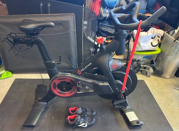 Peloton Bike For Sale 1