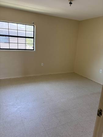 $700 / 2br - ***2/1 available for rent in Weslaco, Tx***64198893006978124