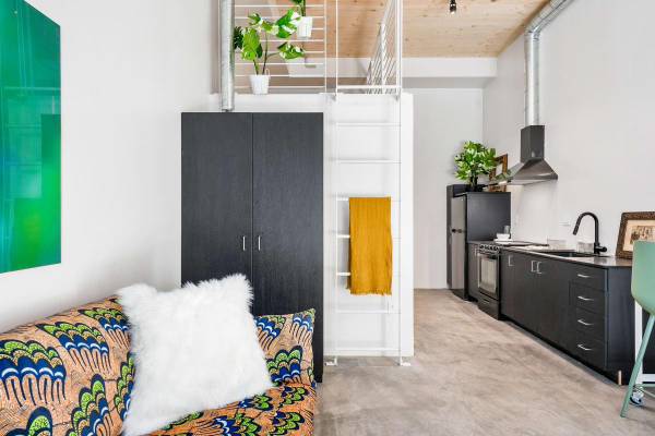 $1,446 / 358ft2 - Beautiful Concrete Floors, Package Receiving, Recycling, High Ceilings (West Sacramento)63790862107905122
