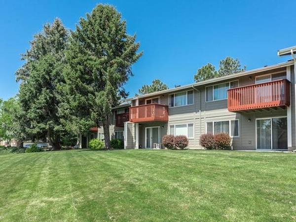 $1,465 / 2br - 830ft2 - IMPRESIONANTE RENOVADO+W/D (Bagley Downs)63672582815105121