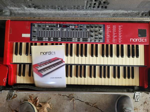 Nord C1 Hammond Clone 1
