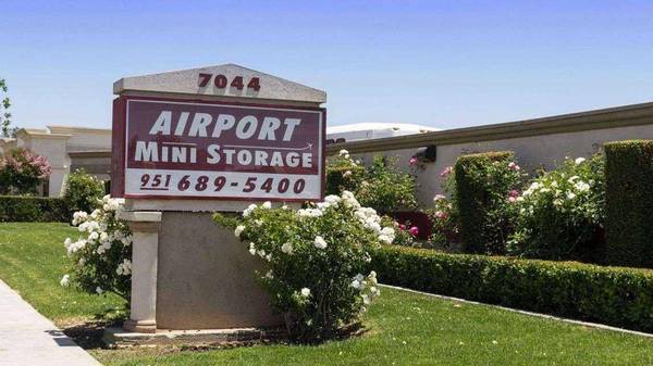 Airport Mini Storage 1