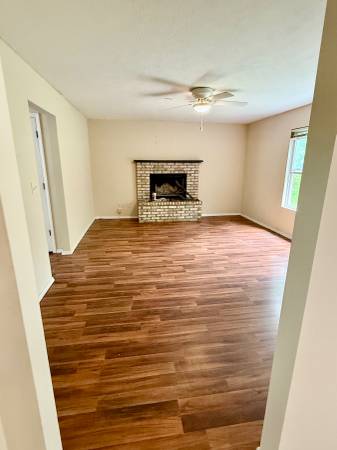 $1,650 / 4br - 2000ft2 - Why rent ? Buy this house on contract with owner financing (Bloomington)63935965747715124