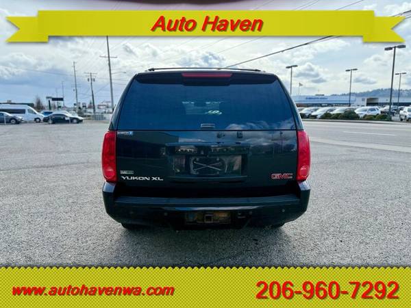 2012 GMC Yukon XL SLT 4WD - $8,40063622986750849124