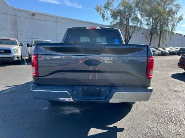 2017 Ford F-150 XLT SuperCrew, cama de 6,5 pies, 2WD (480)993-6633 Angel - $20.995 (Mesa)63485891120897123