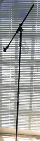 On Stage Mic Stand (MS1255PG) Multilabel Adjustments 1