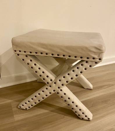 Ottoman Bench Vanity Chair 1