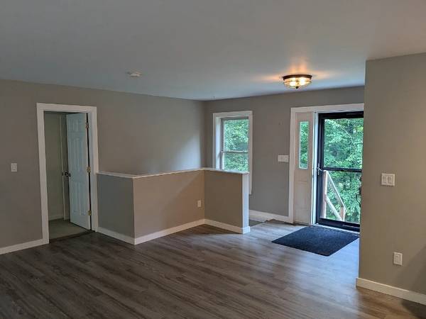 $3200.00 / 3br - 1404ft2 - Private ranch home in Warner, NH - $3200/month63931790867458122