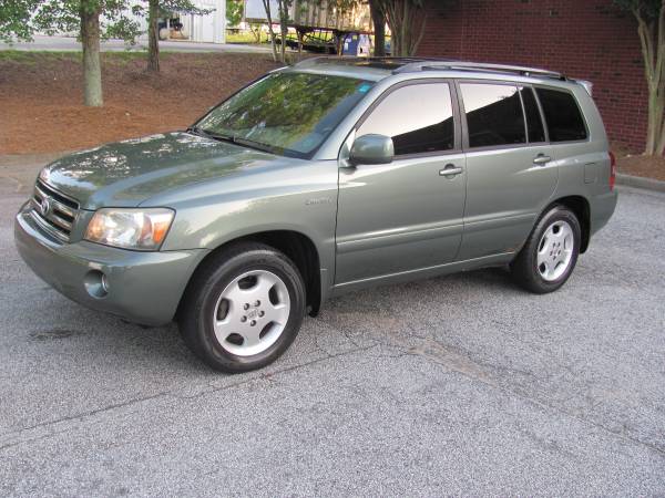 2006 Toyota Highlander Limited ; Green/Tan ; 3rd Row; NICE!! - $6,995 (conyers)63620223785217120
