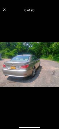 2009 BMW 5 Series 528i xDrive - $3,800 (Newburgh)63436937587075124
