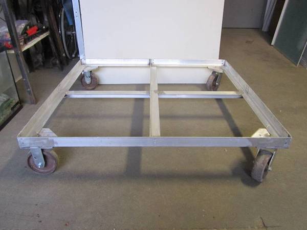 Aluminum angle welded frame cart base on 6" casters (4, price EACH) 1