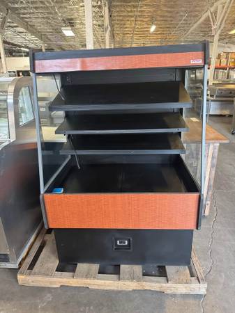 Open Refrigerator Merchandiser PIPER 1