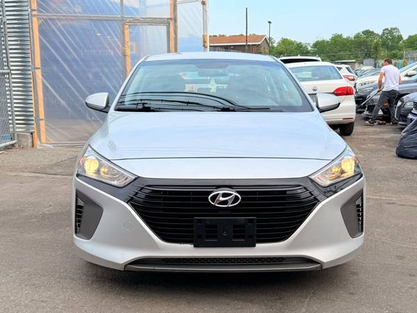 2019 Hyundai IONIQ Híbrido Blue, 1 dueño, informe CarFax limpio - $6,800 (Brooklyn)63614921915011121
