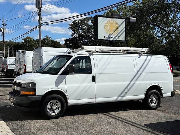 2020 Chevrolet Express 3500 3dr - Photo 2