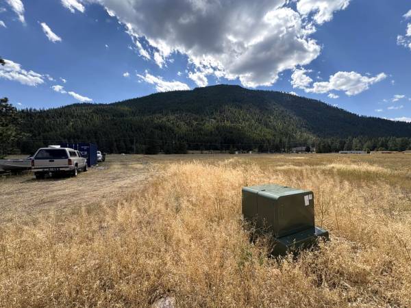 $600,000 6.05 acre parcel near Clark Fork River63656994215427123