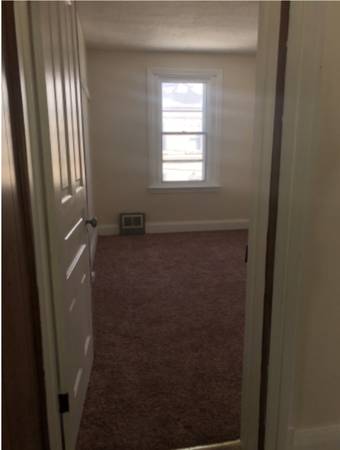 $2,000 / 3br - 1093ft2 - Beautifully updated 3 bedrooms 1 full bath (Allentown)64010162324098124