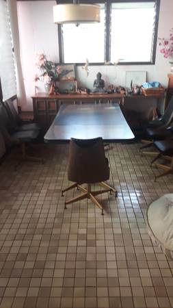 $1,650 / 3br - 300ft2 - Garden Master Bedrm w/pvt Bathrm (kahala Valley)63939788567554124