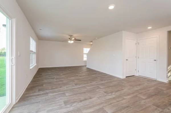 $1,225 / 3br - 2164ft2 - Beautiful 3x2.5 (Thomasville)64027277156482121