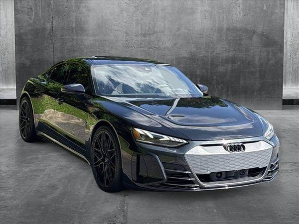 Audi e-tron GT AWD 2022, sedán eléctrico de tracción integral Premium Plus - $52,849 (Llame al *(470) 279-4906* para confirmar disponibilidad al instante)63620368981505122