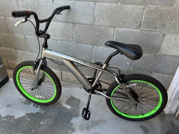 20'' Mongoose $40 1