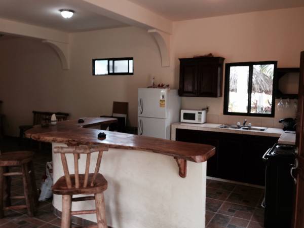 $110,000 Intercambio o venta de casa de club playero de 2 pisos en América Central (West Village)63655057595393123