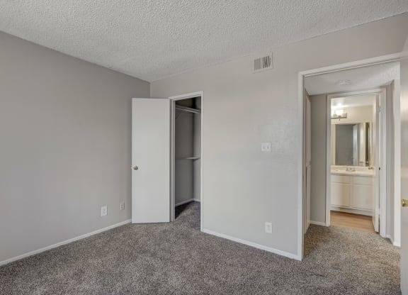 $1,100 / 1br - 550ft2 - 🚨 HOT DEAL: 1 Month Free! Citrus Apartments Special (60 N. Pecos Rd, Las Vegas, NV)63859500196099123