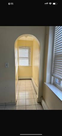 $2,000 / 1br - 825ft2 - Appt for rent (Chelsea)63996547088003124