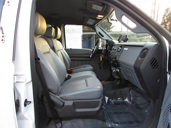 2015 Ford F-450 Rail Road - Photo 11