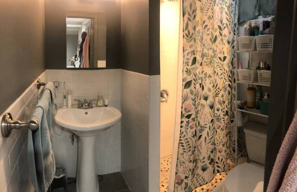 $1,000 Beautiful Basement Apartment  Short Term Lease November 2025 thru June (Oakland Gardens)63854384636547123