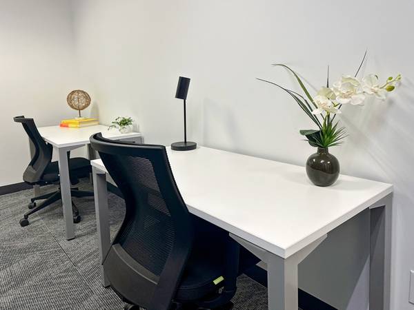 $699 🎃 Spooky Savings! 1st month rent free on your new office this October (Lathrop)64151602301571124