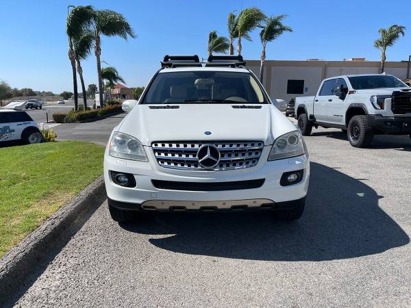 2008 Mercedes-Benz ML350 SUV suv Arctic White - $6,997 (28046 Del Rio Rd Ste Abr)63435948649091121