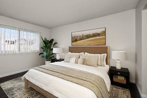 $1,995 / 1br - 700ft2 - Gas Barbeque Grill Areas, Resident Referral Program, Spacious Closets (2870 North Towne Ave, Pomona, CA)64028080840450124