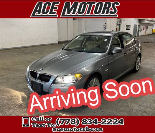 2011 BMW 328i XDrive(AWD) Super Low Km!!!! 1