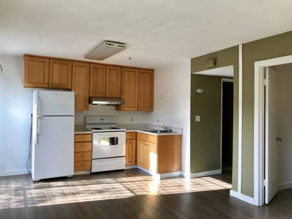 $2,300 / 1br - 750ft2 - MUST SEE! Spacious In-law (daly city)63845957380993121