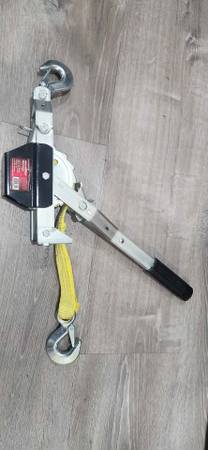 X-power brand new 2000lb come-along wench hoist puller ($50 at Lowe's) 1