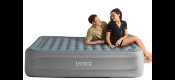 Intex Queen Comfort Plush Raised Air Mattress Bed With Built In Pump And Bag 1