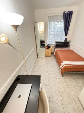 $825 / 3br - Habitación amueblada pequeña en Brooklyn Midwood (Brooklyn)63854290988291120