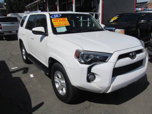 2014 Toyota 4Runner SR5 4x2 4dr SUV - $20,500 (+ Reys Auto Sales 2)63654703566721123