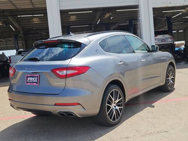 2017 Maserati Levante AWD tracción en todas las ruedas S SUV - $25,995 (Llame al *(817) 562-6858* para confirmar disponibilidad al instante)63479249758339124
